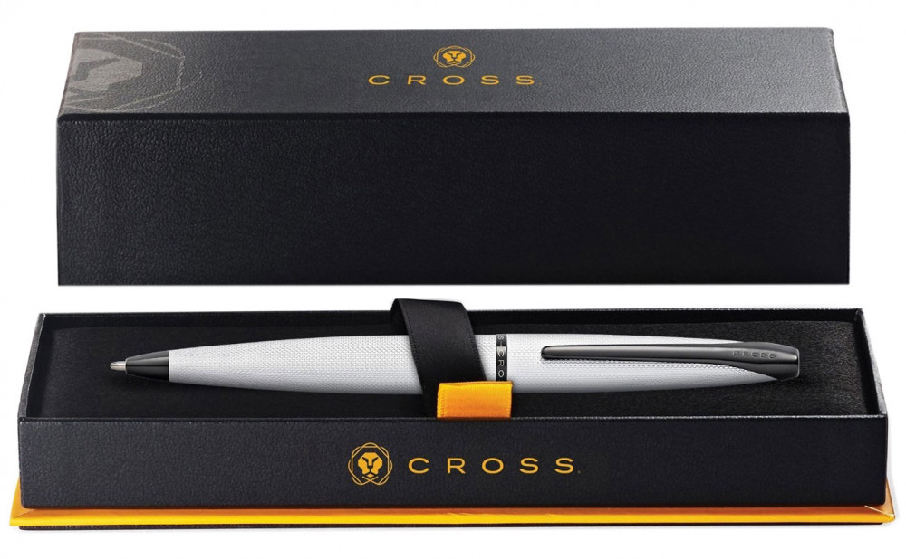 Шариковая ручка Cross ATX Brushed Chrome, артикул 882-43. Фото 3