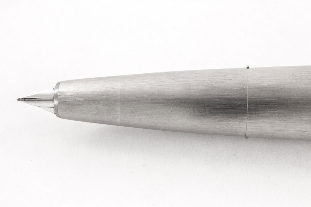 Перьевая ручка Lamy 2000 Brushed Stainless Steel, артикул 4029585. Фото 2