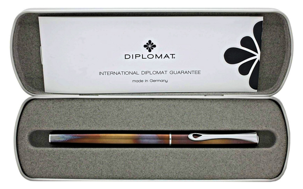 Перьевая ручка Diplomat Traveller Flame, артикул D40701023. Фото 6