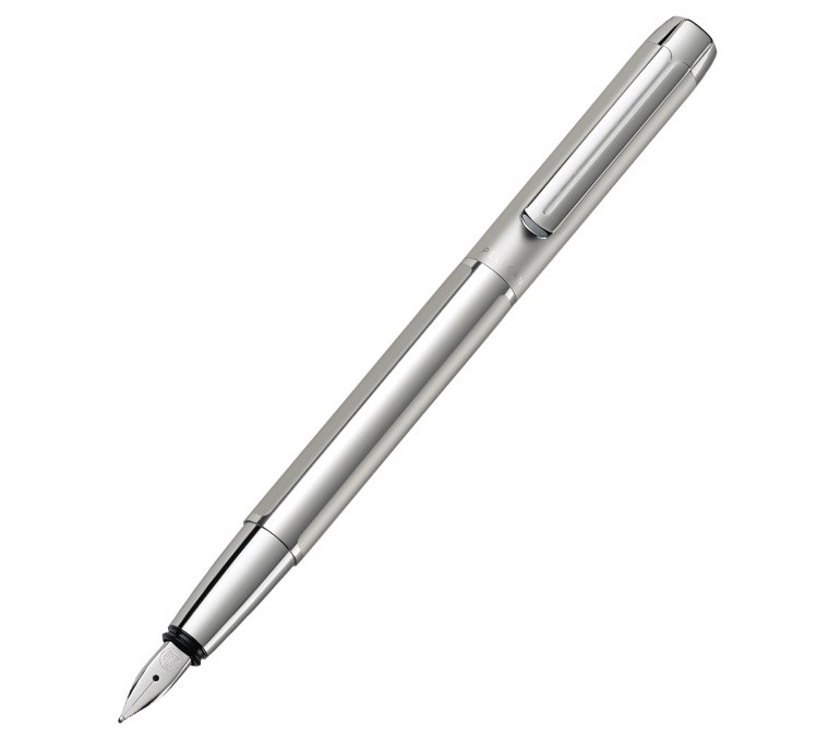 Перьевая ручка Pelikan Elegance Pura P40 Silver, артикул 952028. Фото 2