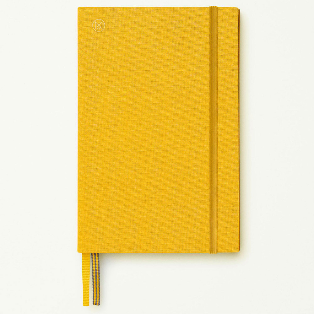 Записная книжка 2-в-1 Leuchtturm Monocle B6+ Yellow твердая обложка из льна 181 стр, артикул 363371. Фото 4