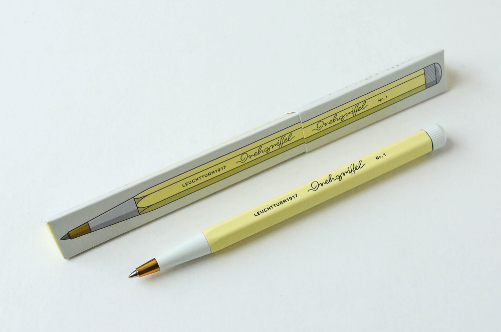 Шариковая ручка Leuchtturm Drehgriffel Nr.1 Vanilla, артикул 365527. Фото 6