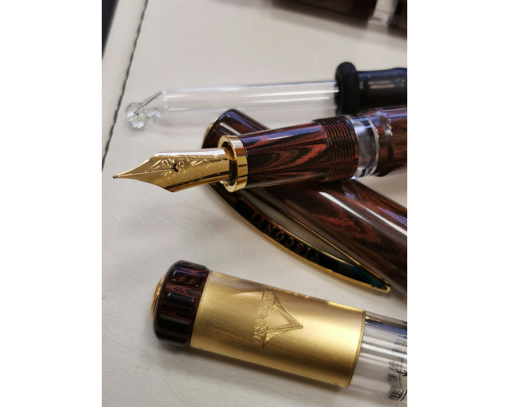 Перьевая ручка Visconti Voyager 30 Black/Orange Vermeil Limited Edition, артикул KP52-03-FPEF. Фото 6