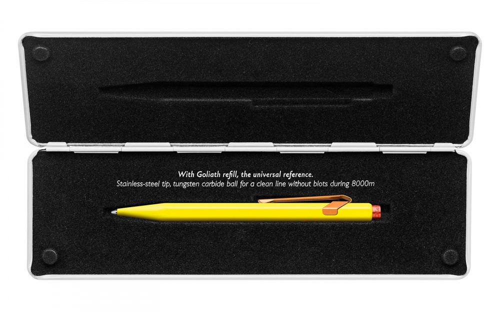 Шариковая ручка Caran d'Ache Office 849 Claim Your Style 2 Canary Yellow, артикул 849.537. Фото 4