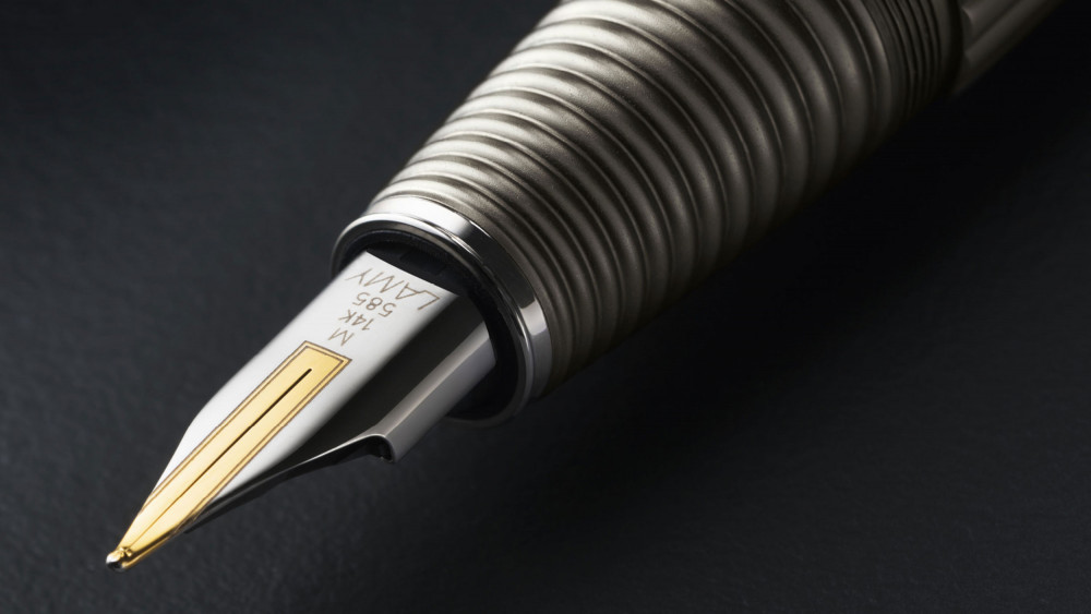 Перьевая ручка Lamy Imporium Matte Titanium, артикул 4027941. Фото 4