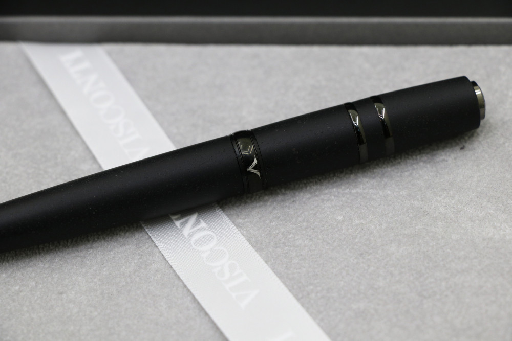 Шариковая ручка Visconti Homo Sapiens Dark Age, артикул KP15-06-BP. Фото 4