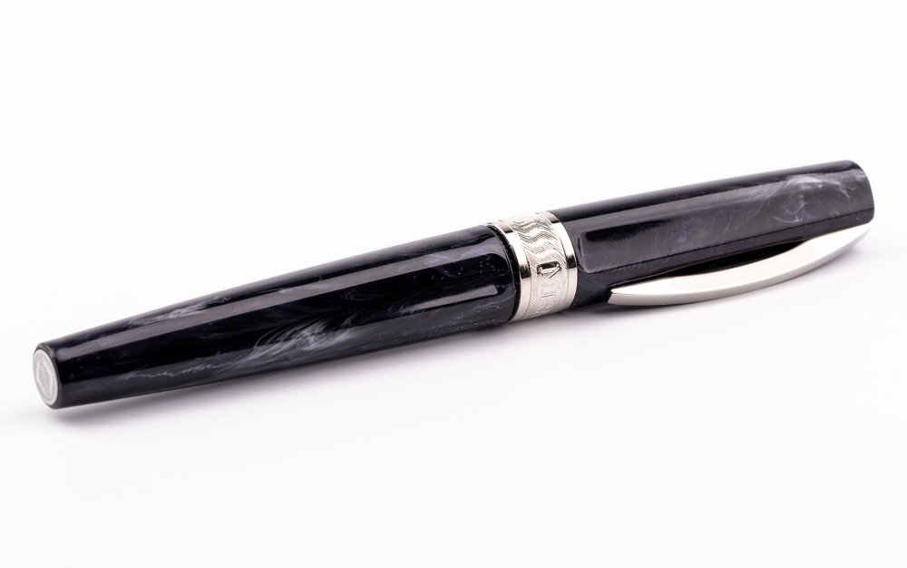 Подарочный набор: перьевая ручка Visconti Mirage Black + кожаный чехол, артикул KP09-07-FPEF. Фото 3