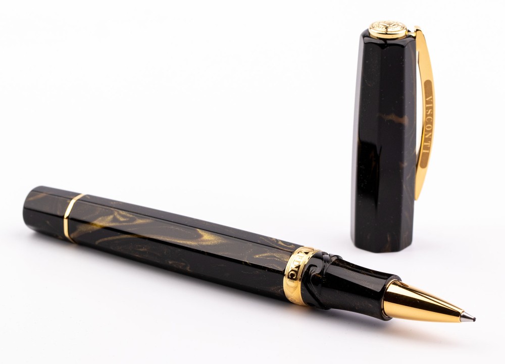 Ручка-роллер Visconti Medici Golden Black, артикул KP17-07-RB. Фото 3