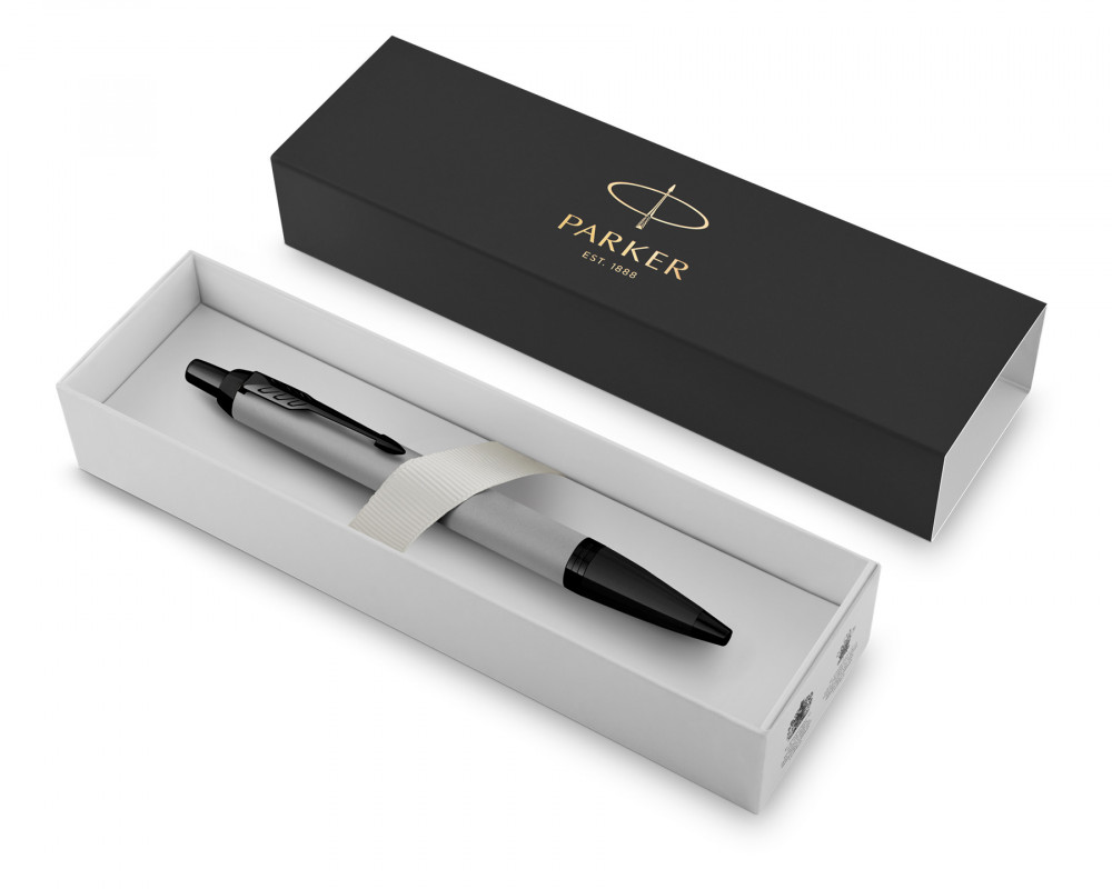 Шариковая ручка Parker IM Core Achromatic Matte Grey, артикул 2127752. Фото 3