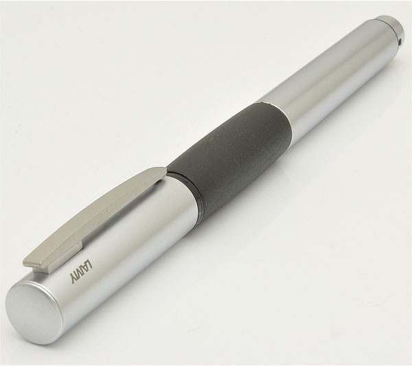 Перьевая ручка Lamy Accent Aluminium Rubber, артикул 4026648. Фото 2