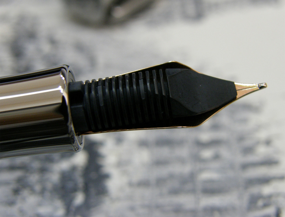 Перьевая ручка Pierre Cardin The One хром с серой вставкой, артикул PC1001FP-06. Фото 5