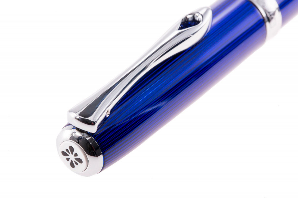 Перьевая ручка Diplomat Excellence A2 Skyline Blue перо сталь, артикул D40215021. Фото 5