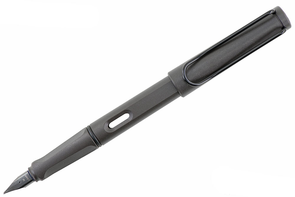 Перьевая ручка Lamy Safari Charcoal Black, артикул 4000199. Фото 2
