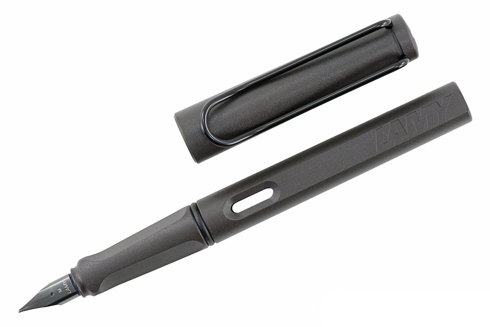 Перьевая ручка Lamy Safari Charcoal Black, артикул 4000199. Фото 4