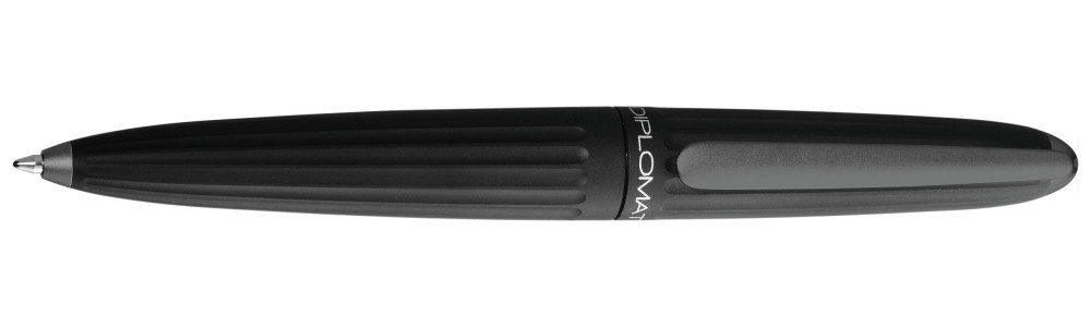 Шариковая ручка Diplomat Aero Black, артикул D20000932. Фото 1