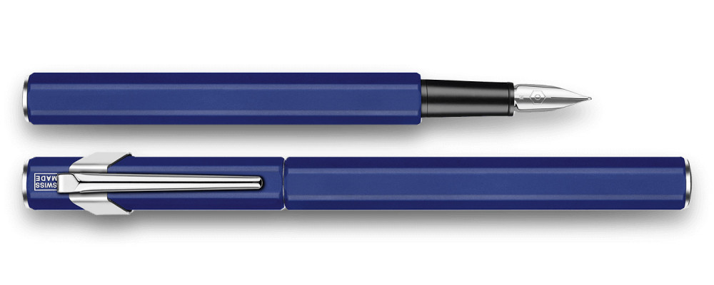 Перьевая ручка Caran d'Ache Office 849 Classic Matte Navy Blue, артикул 842.159. Фото 2