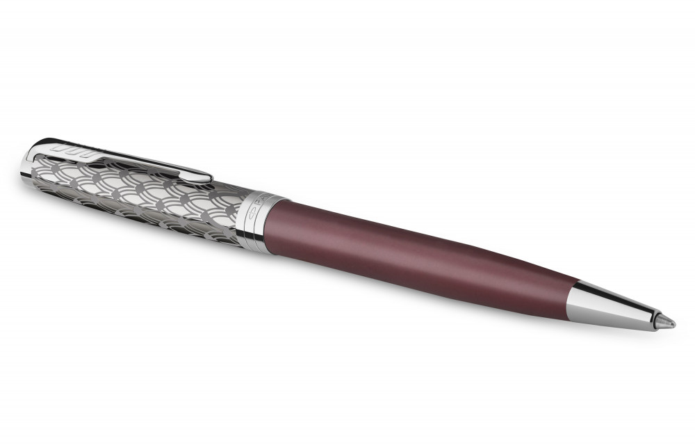 Шариковая ручка Parker Sonnet Premium Metal & Red Lacquer CT, артикул 2119783. Фото 2