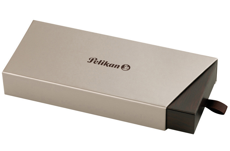 Шариковая ручка Pelikan Elegance Classic K200 Brown-Marbled, артикул 808972. Фото 3