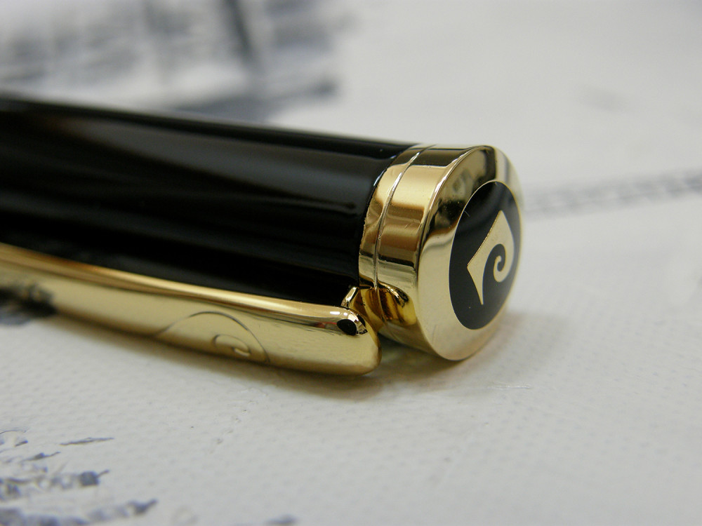 Шариковая ручка Pierre Cardin Tresor Black Lacquer GT рифленый рисунок, артикул PC7212BP. Фото 6