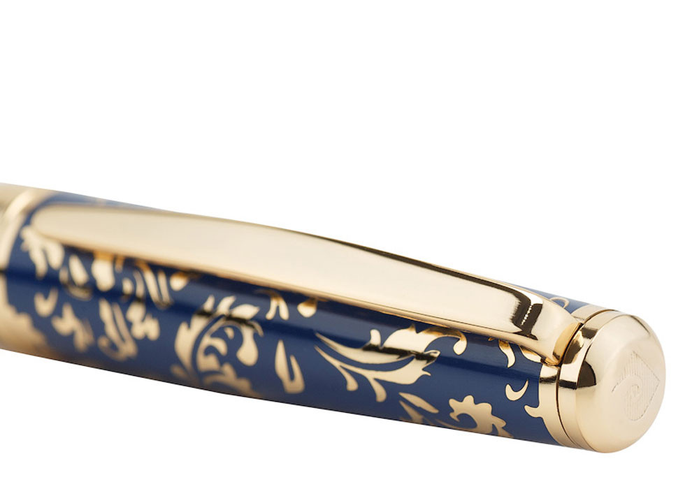 Перьевая ручка Pierre Cardin Renaissance синий лак гравировка с позолотой, артикул PC8302FP. Фото 5