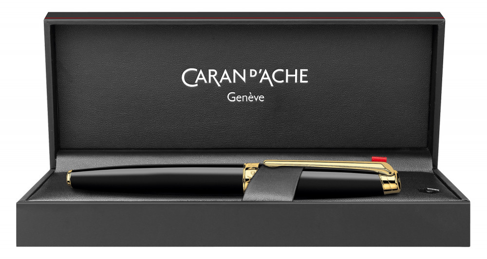 Перьевая ручка Caran d'Ache Leman Ebony Black Lacquer GP, артикул 4799.272. Фото 3