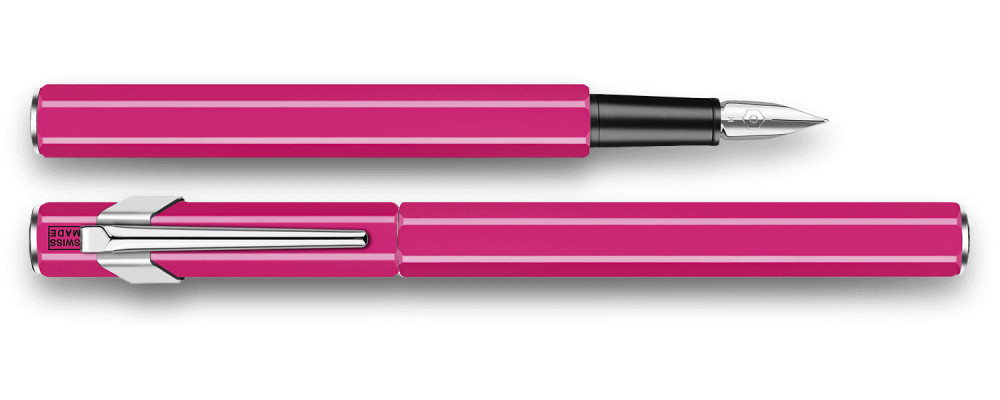 Перьевая ручка Caran d'Ache Office 849 Fluorescent Purple, артикул 842.090. Фото 2