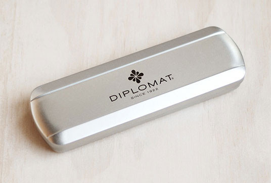 Ручка-роллер Diplomat Traveller Stainless Steel Gold, артикул D20000651. Фото 4