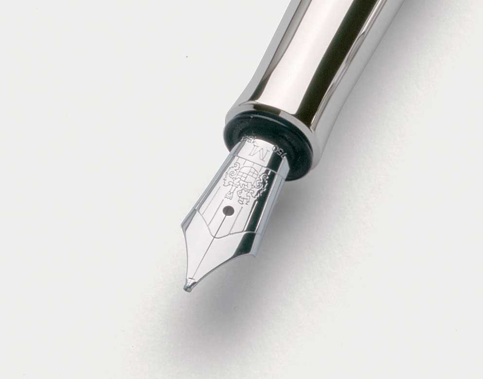 Перьевая ручка Graf von Faber-Castell Guilloche Coral, артикул 146570. Фото 2