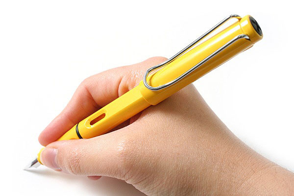 Перьевая ручка Lamy Safari Yellow, артикул 4000211. Фото 5
