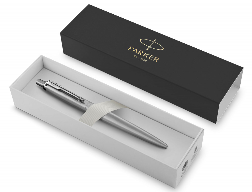 Шариковая ручка Parker Jotter XL Monochrome Stainless Steel, артикул 2122756. Фото 4