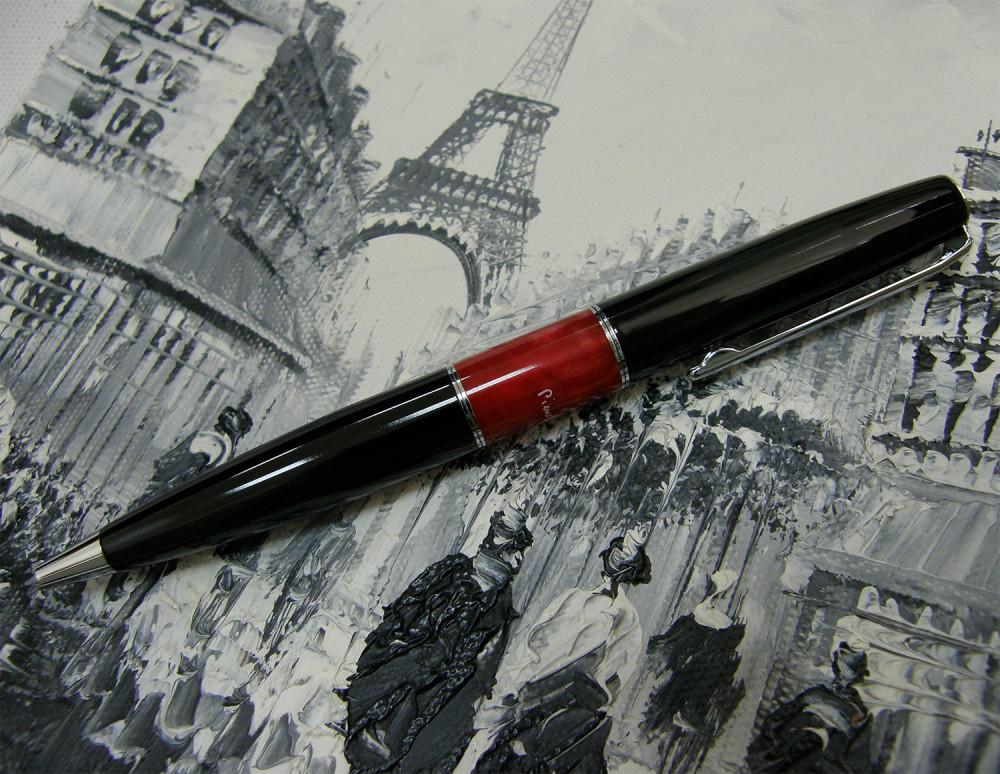 Шариковая ручка Pierre Cardin Libra черный лак красная вставка из акрила, артикул PC3402BP. Фото 7