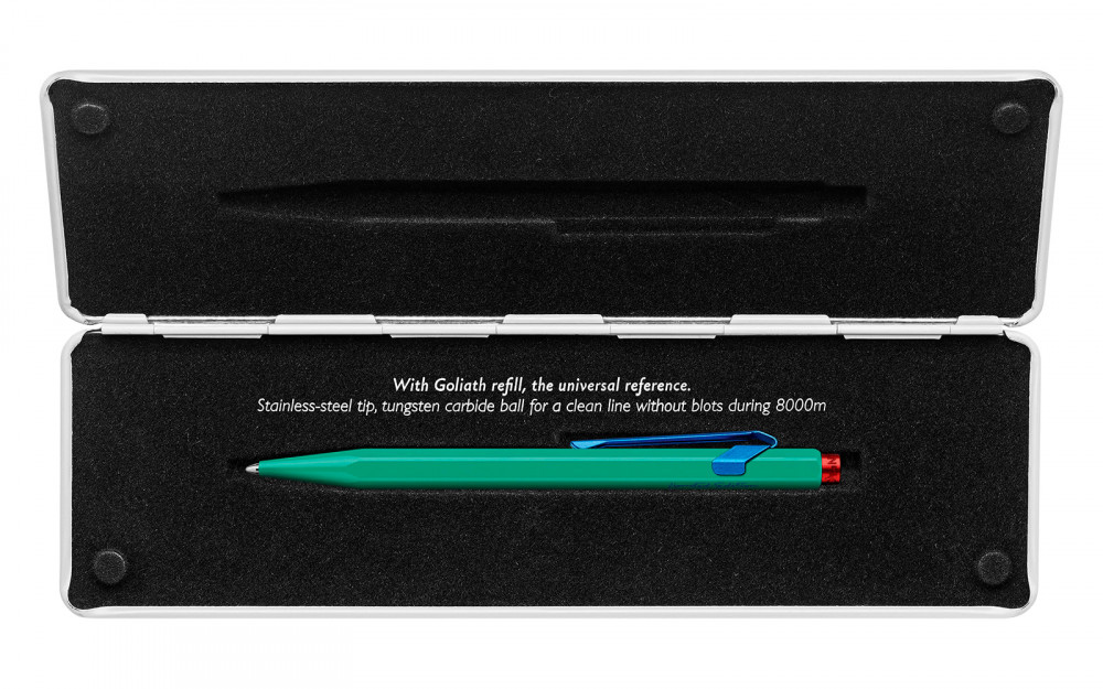 Шариковая ручка Caran d'Ache Office 849 Claim Your Style 2 Veronese Green, артикул 849.535. Фото 4