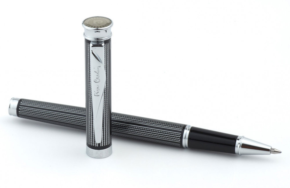 Ручка-роллер Pierre Cardin Tresor гравировка черный лак хром, артикул PC1001RP-03. Фото 5